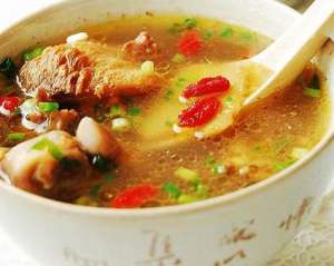 清熱健脾 推薦木棉茯苓煲豬展