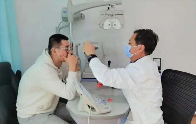 近視手術5大謠言揭秘？！帖彪主任爲你還原近視手術真相